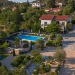 Villa Toni