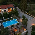 Toni Villa